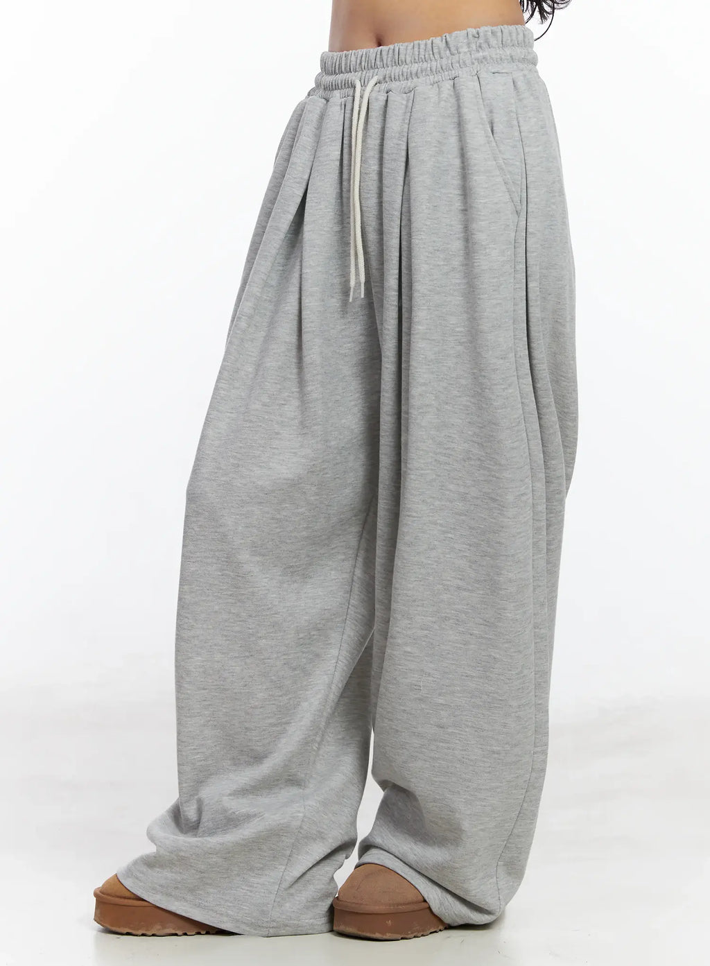 💚Double-Pleated Wide Sweatpants
