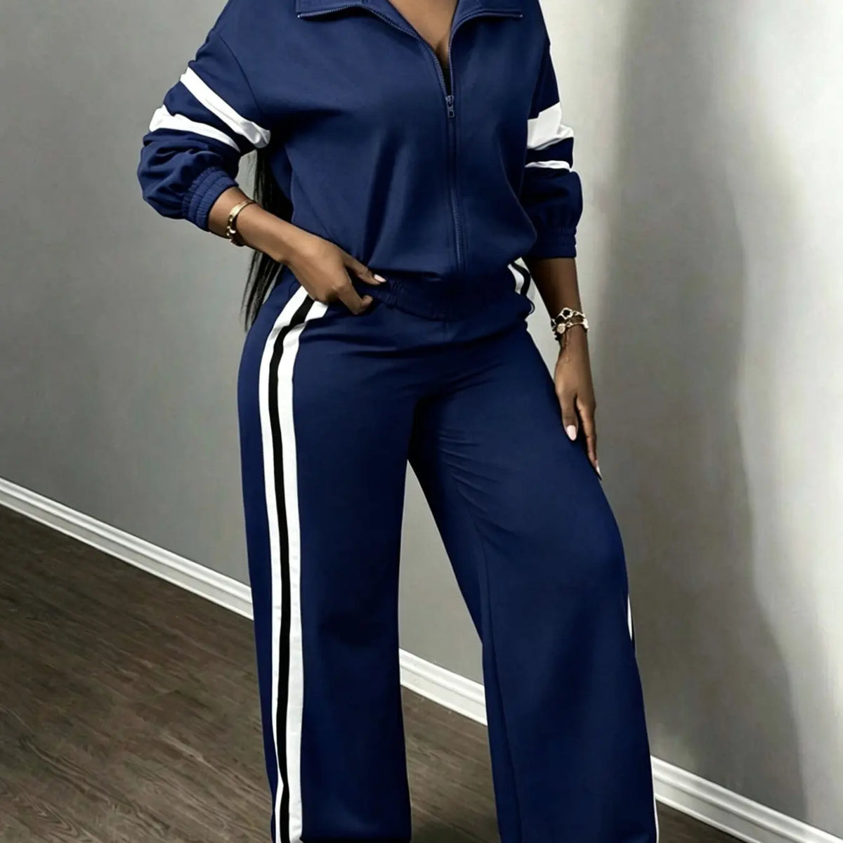 💚Women’s Two-Piece Sporty Set—Green Zipper Jacket M